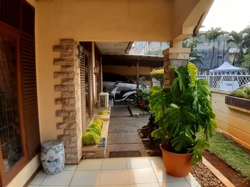 Dijual Rumah di Komplek Deplu Pondok Aren I Strategis Siaphuni