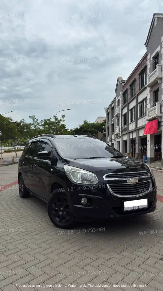 LOW KM Chevrolet Spin 1,5 LTZ Hitam Ganjil