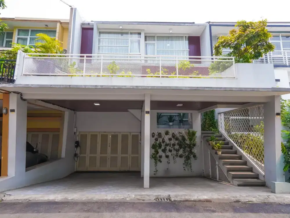 Rumah Idaman 11 Menit ke Gerbang Tol Cilandak LT 120 Bisa KPR J-51888