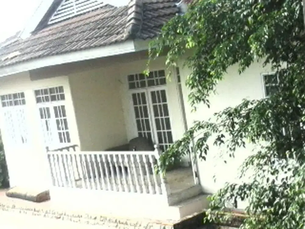 Dijual/Sewa Rumah Luas 778m2 Tanjung Barat Jakarta Selatan SHM