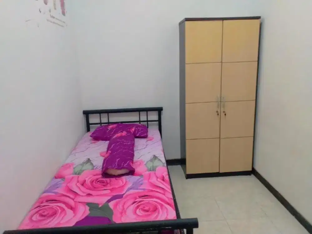 Kos Butuh Cepat Laku Bagus Furnished di Tenggilis Mejoyo