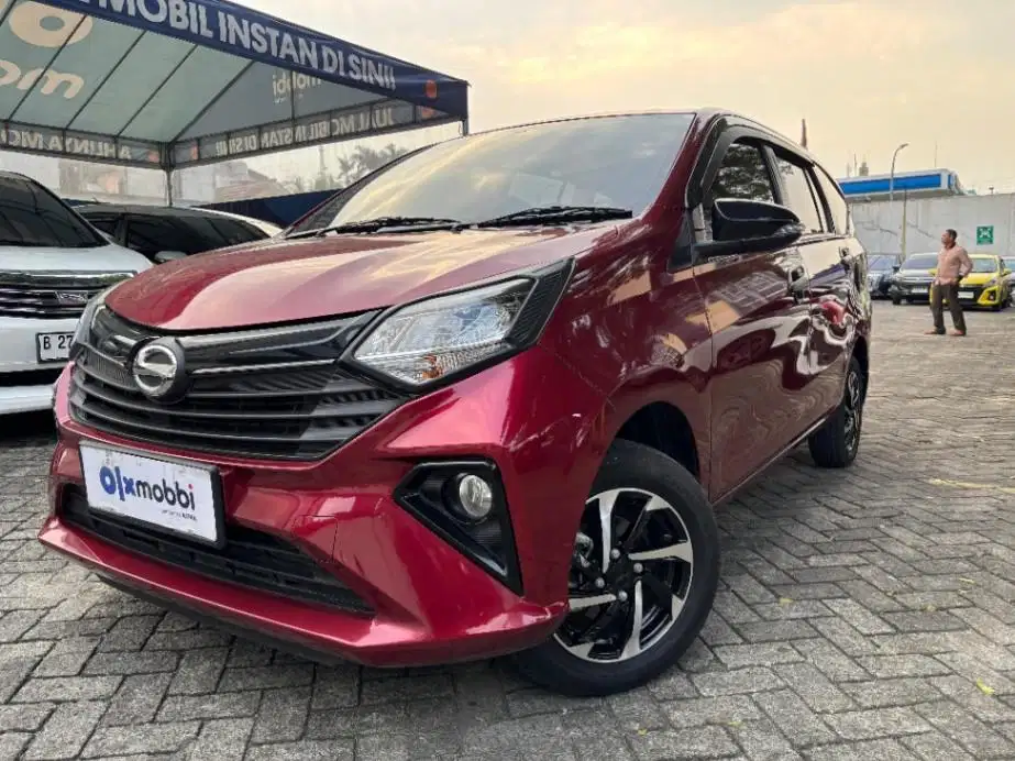 KM Rendah - Daihatsu Sigra 1.2 R Bensin-AT 2024