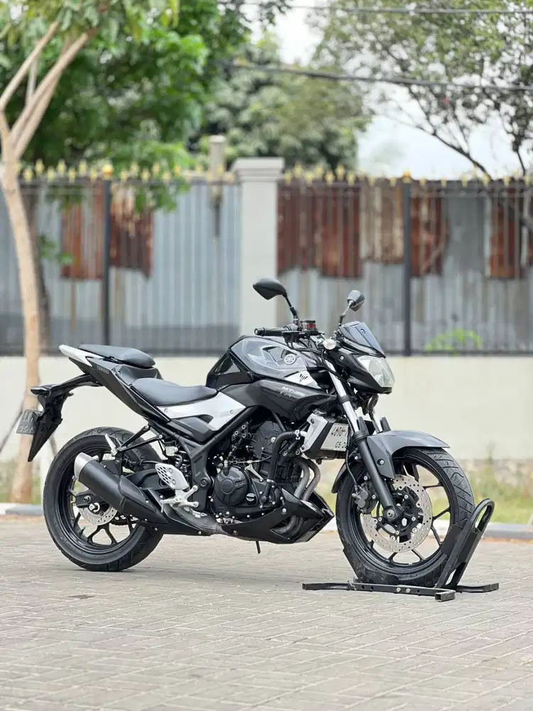 YAMAHA MT25 OLD HITAM 2016 KM 8K PAJAK PANJANG NO MINUS