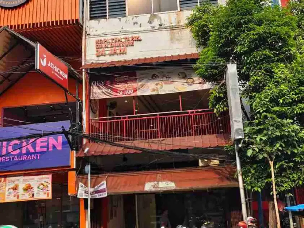 Ruko 4 Lantai Dijual di Sabang Menteng Jakarta Pusat LT 204m²