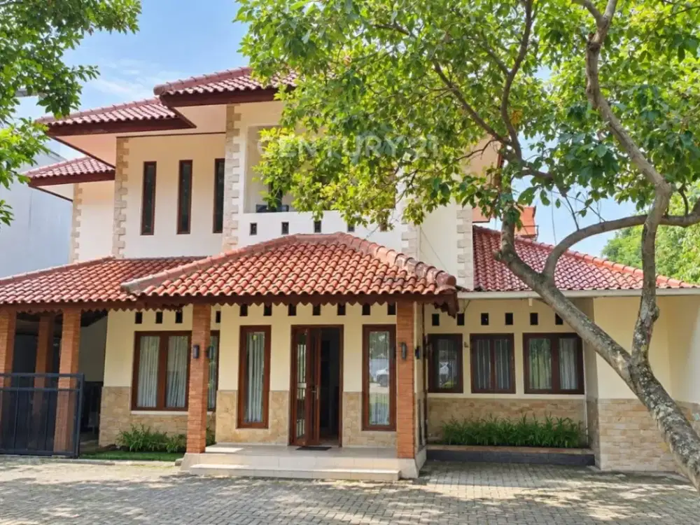 Dijual Rumah Hitungan Tanah Strategis Pinggir Jalan Di Jagakarsa