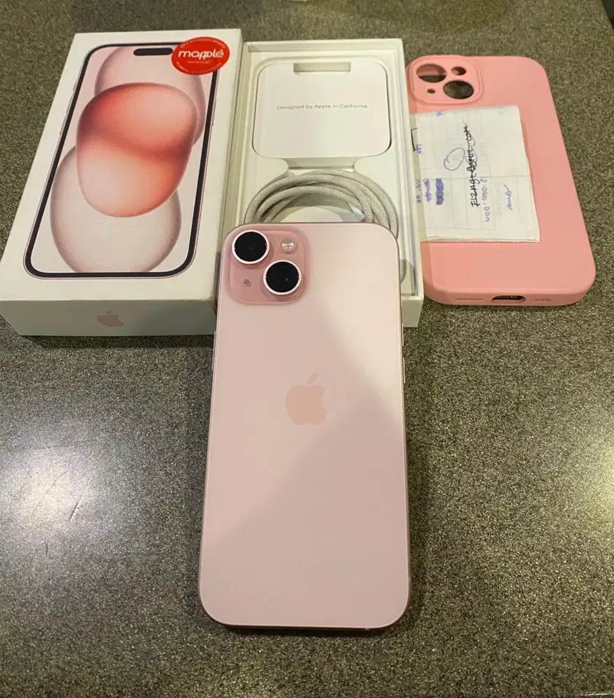 Iphone 15 128 GB Pink Digimap Garansi ON April 2027