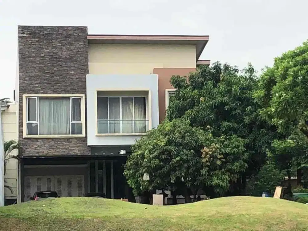 DIJUAL RUMAH DELATINOS BSD DEKAT DENGAN STASIUN