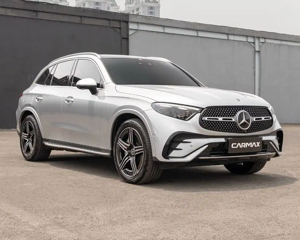 Mercedes Benz GLC300 AMG 4 Matic 2023/2024/Mercy AMG2025/KM Low
