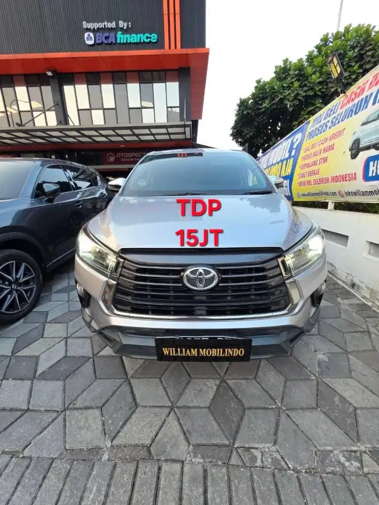Toyota Innova Venturer Matic Tahun 2021 Kondisi Mulus Terawat Istimewa