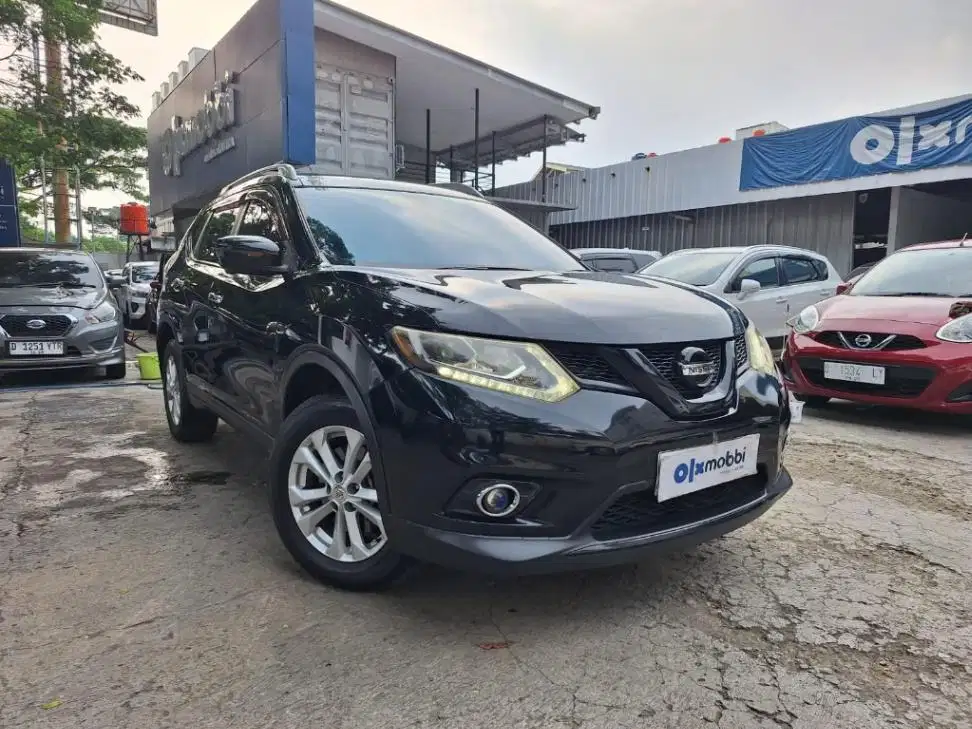 DP MURAH Nissan X-Trail 2.0 Bensin-AT 2014 Hitam CTGVB