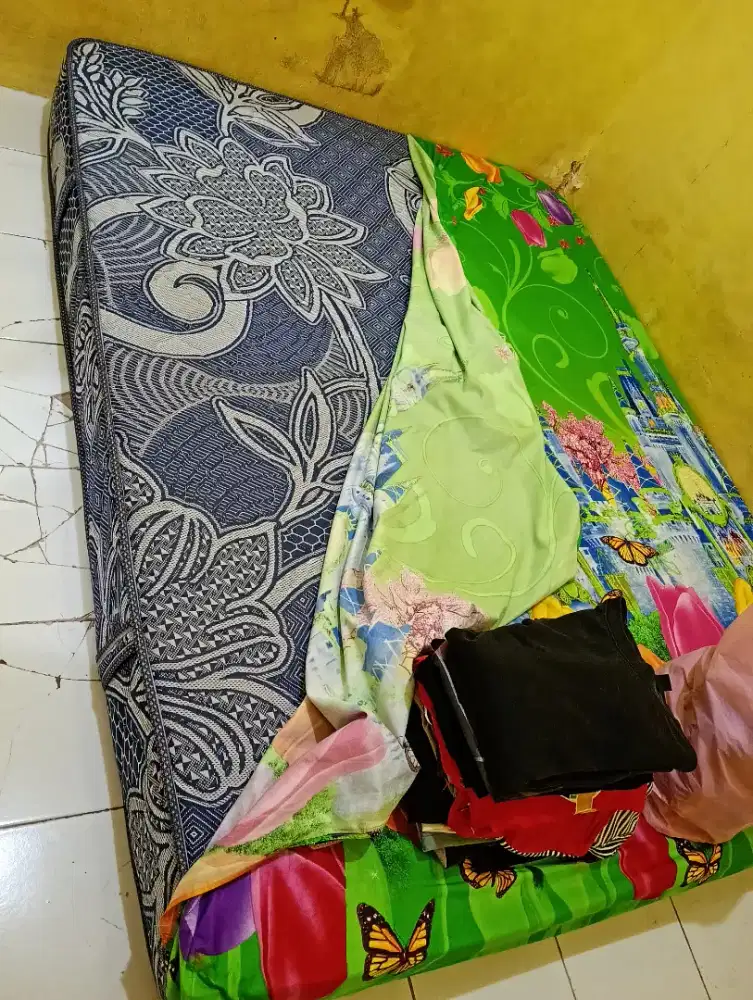 Kasur rumah tangga