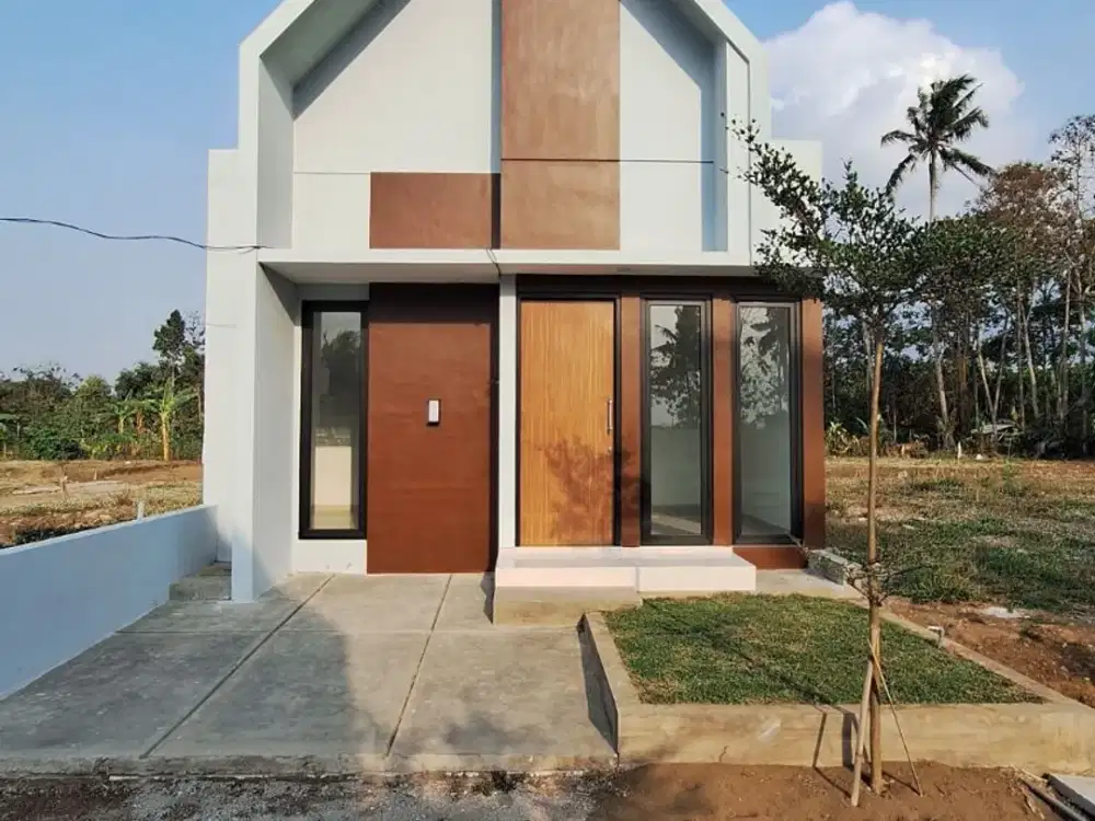 Rumah  siap huni perum the zalacia village lokasi arjowinangun kota malang