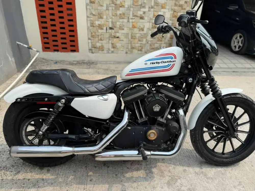 Sportster 883 2015