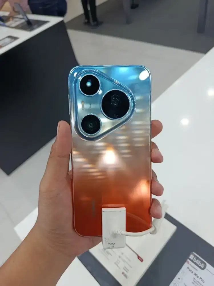 Huawei Pura 90s Pro Max (Promo cicilan bunga 0%)