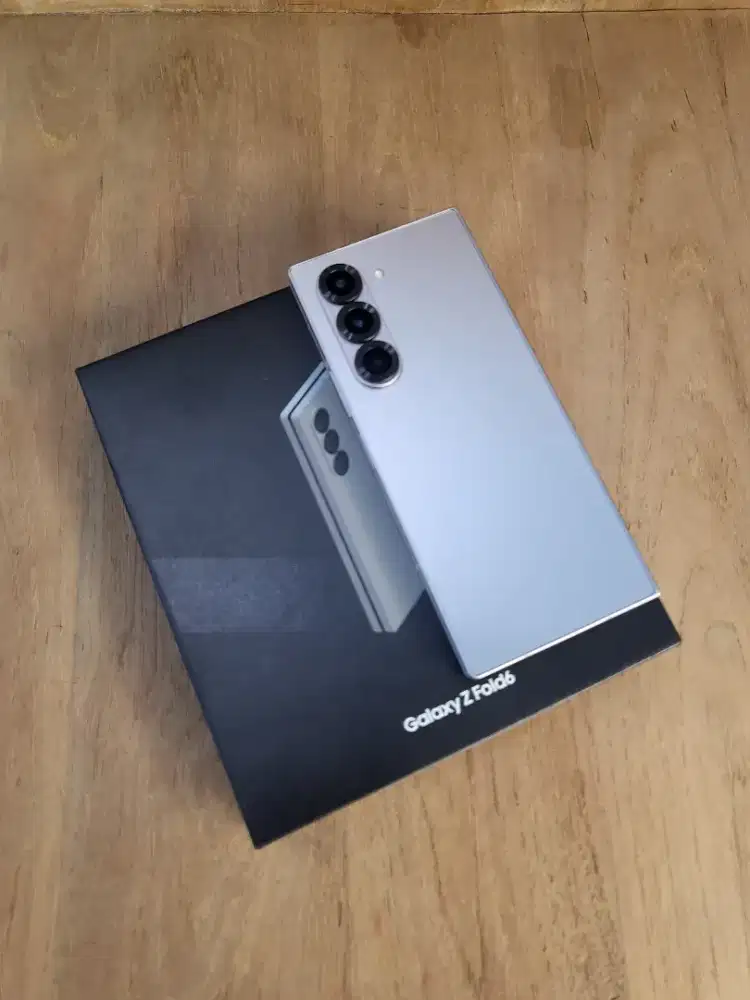 Samsung Z Fold6 12/256 Sein