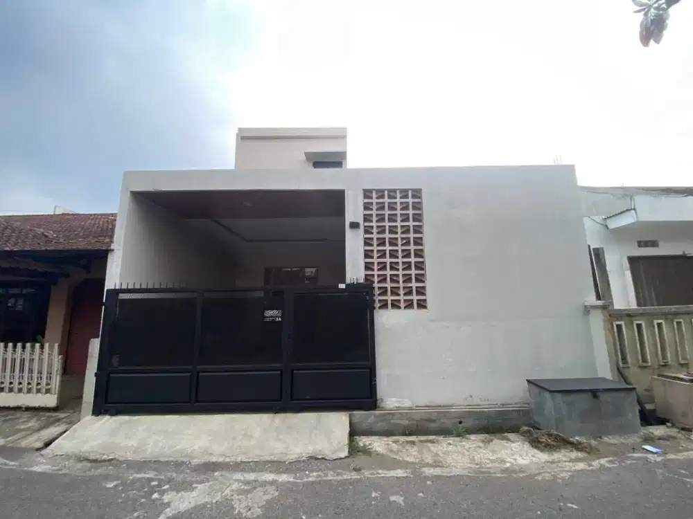 DIJUAL CEPAT RUMAH BAGUS DI MARGAHAYU RAYA BANDUNG