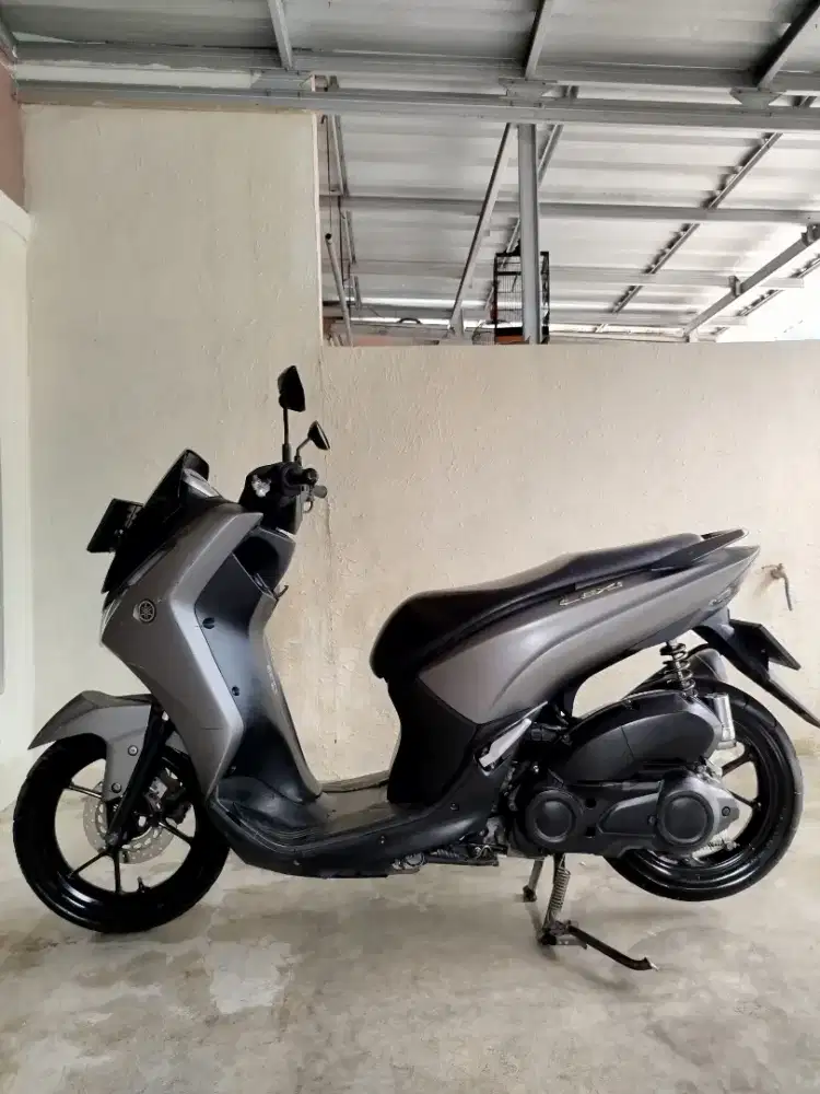 Yamaha Lexi 125cc 2019 Gray Samsat KBB