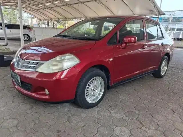 Nissan Latio 1.6 Bensin-MT 2010
