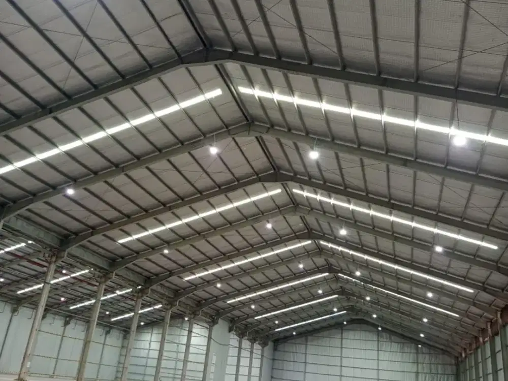 Disewakan gudang di kws dwlta silicon 6