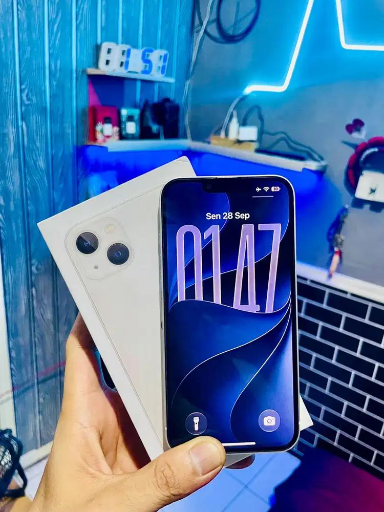 IPHONE 13 256GB STARLIGHT