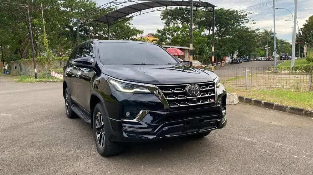 Toyota Fortuner  GR 4x4 2023