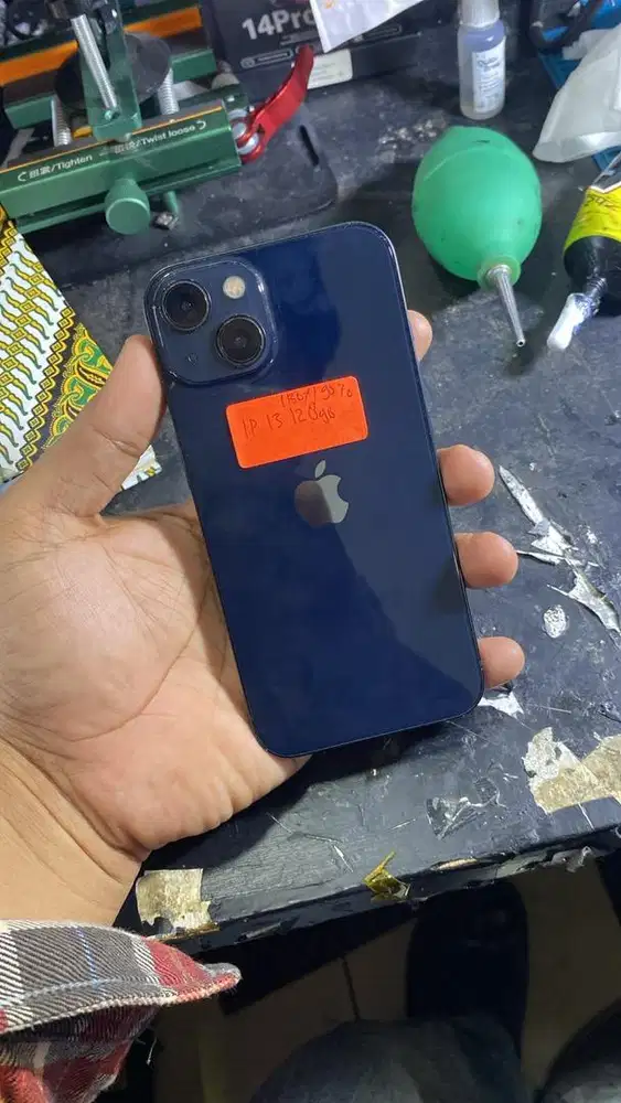 iPhone 13 128Gb iBox
