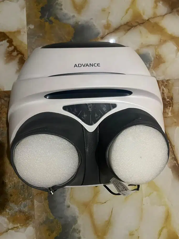Alat Pijat Kaki (Advance Neo Foot Dream)