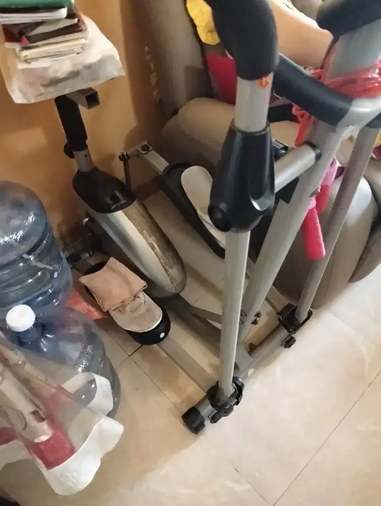 sepeda statis utk kesehatan