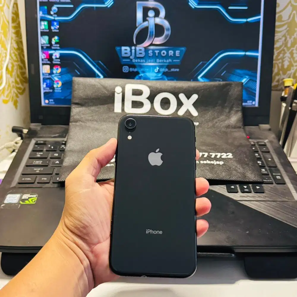 iPhone XR iBox Mulus jual cepaat