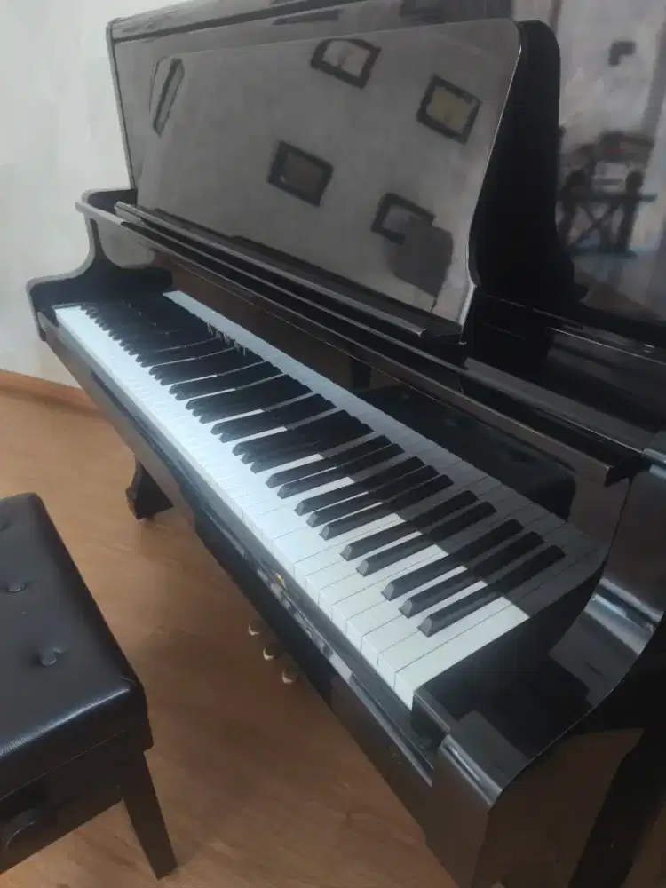 Piano semigrand kawai BL71