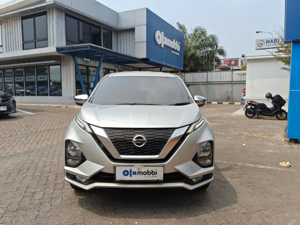 KM Rendah - Nissan Livina 1.5 VL Bensin-AT 2019
