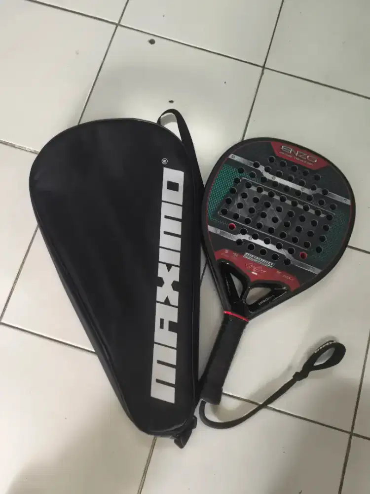 Raket Padel Maximo Enzo