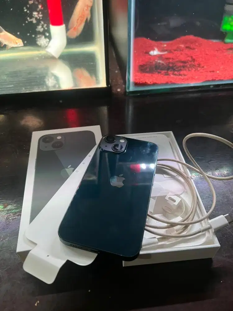 iPhone 13 128gb iBox