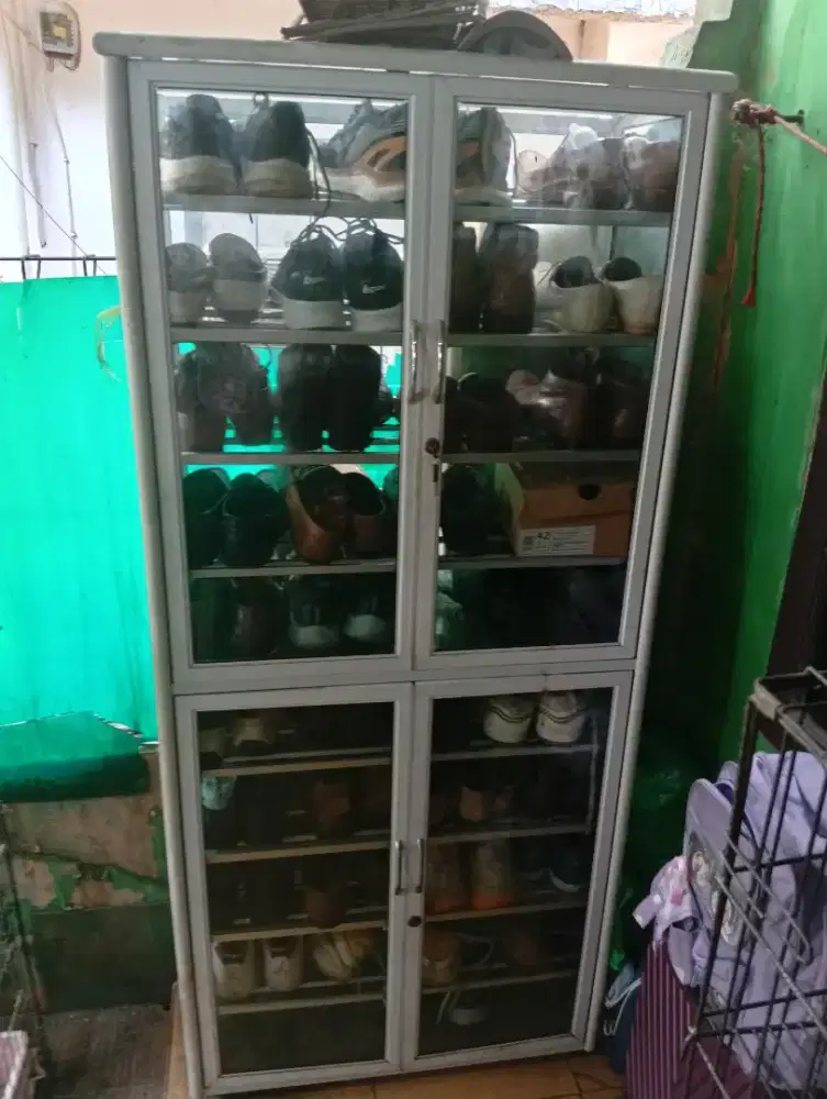 Pindah rumah, jual lemari sepatu