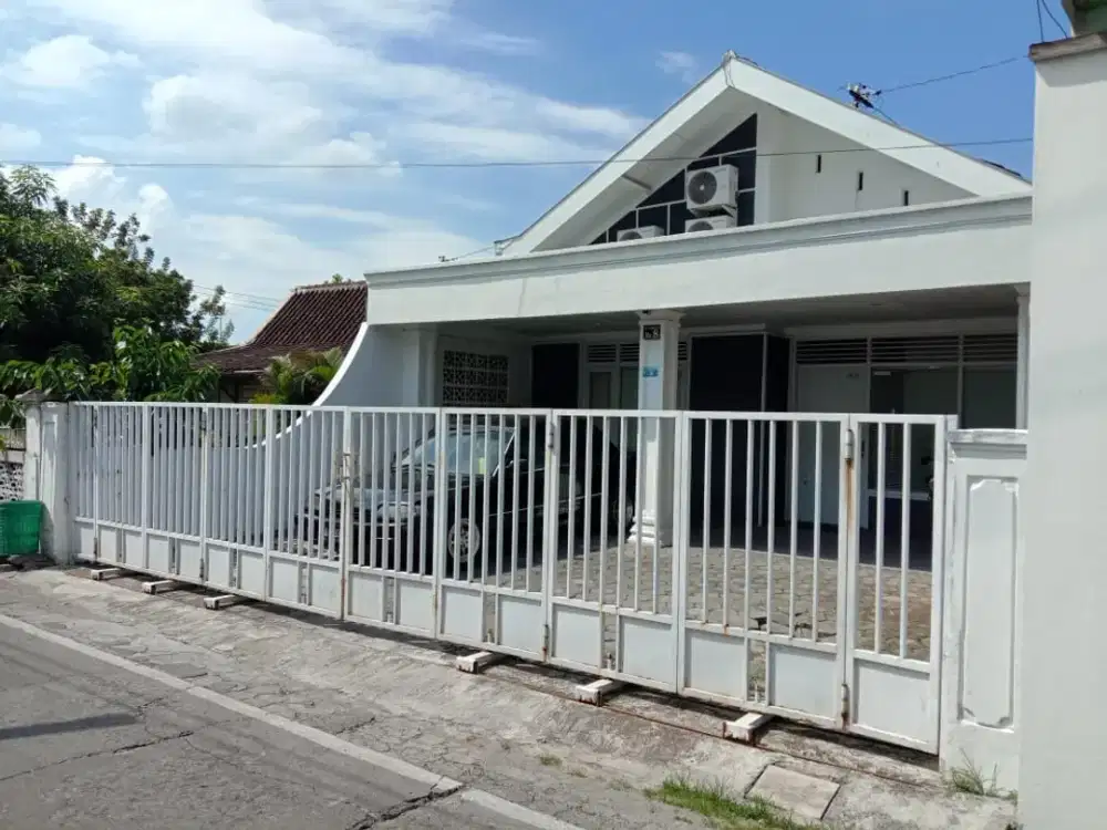 Dijual Kost Tengah Kota Belakang Rs  Kasih Ibu Purwosari Solo