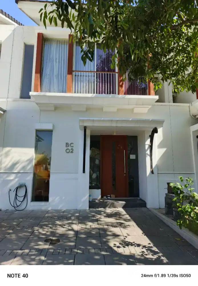 Disewakan Rumah 2 Lantai