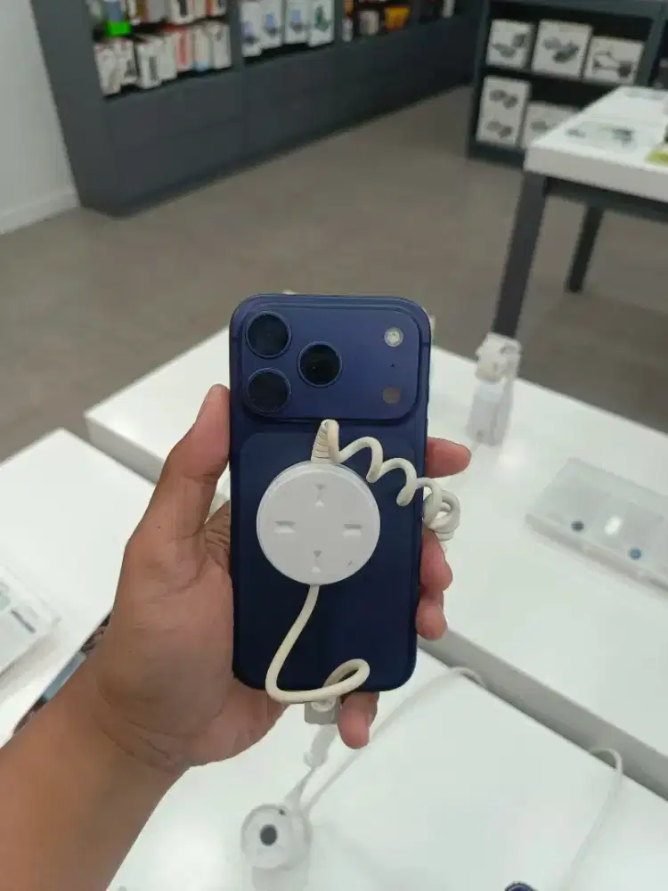 iPhone 17 Pro 256 GB Garansi Resmi