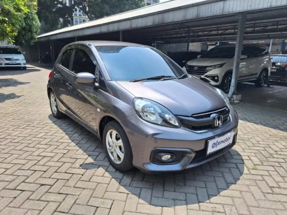 DP MURAH Honda Brio Satya 1.2 E Bensin-AT 2018 Abu-Abu CERPB