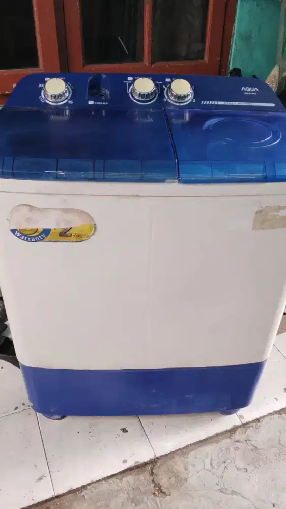 mesin cuci aqua