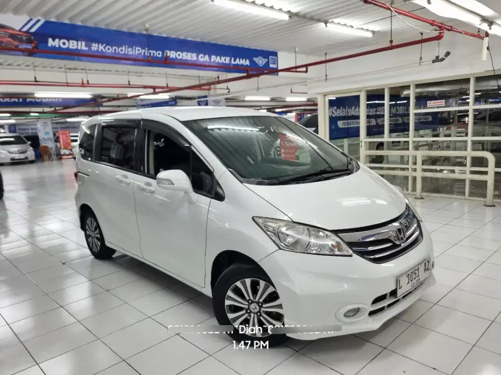 Honda FREED tipe S matic at 2015 1.5cc