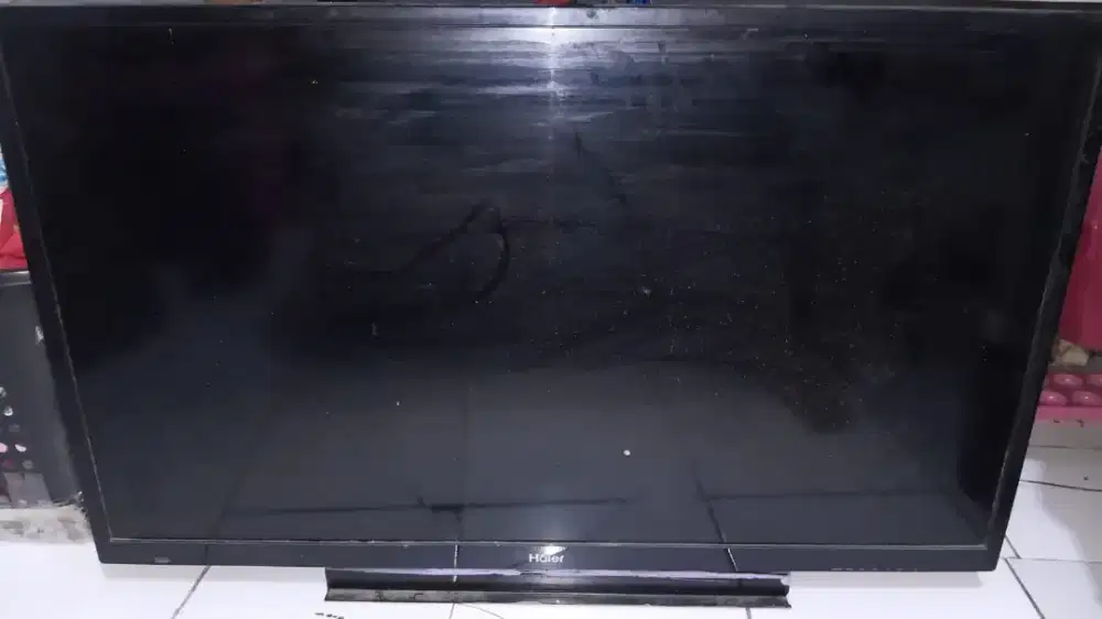 Tv merk haier 42 inc