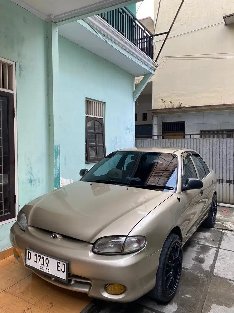 Hyundai Accent 2000 Bensin