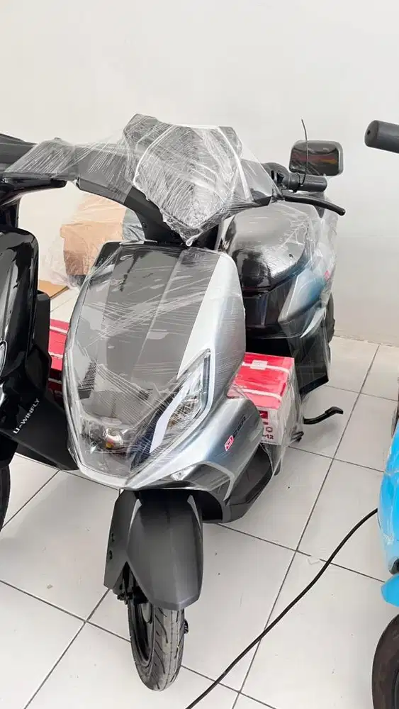 SELIS UWINFLY D66A