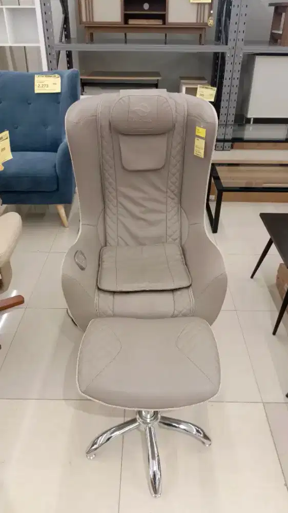 Informa Massage Chair