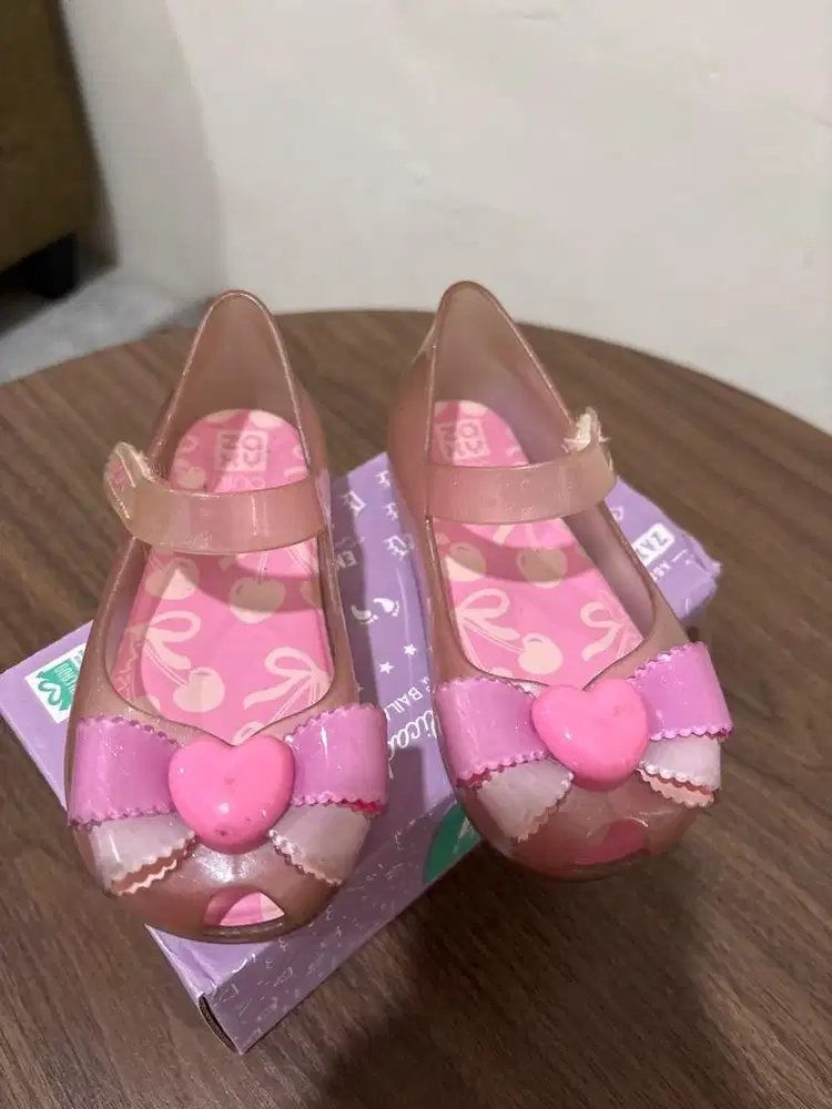 Sepatu zaxynina kids