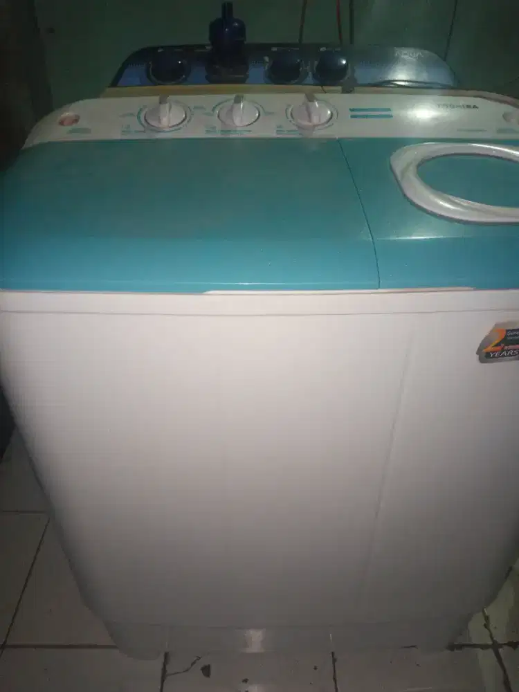 mesin cuci 2 tabung merk toshiba