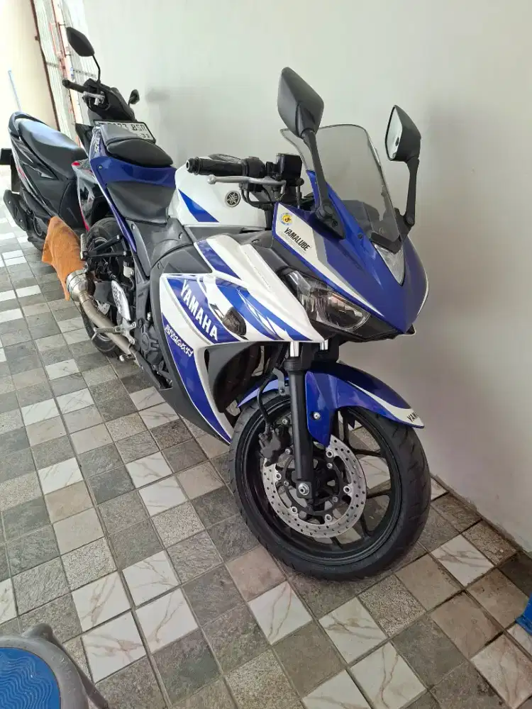 Dijual Yamaha R25 KM 15rb an