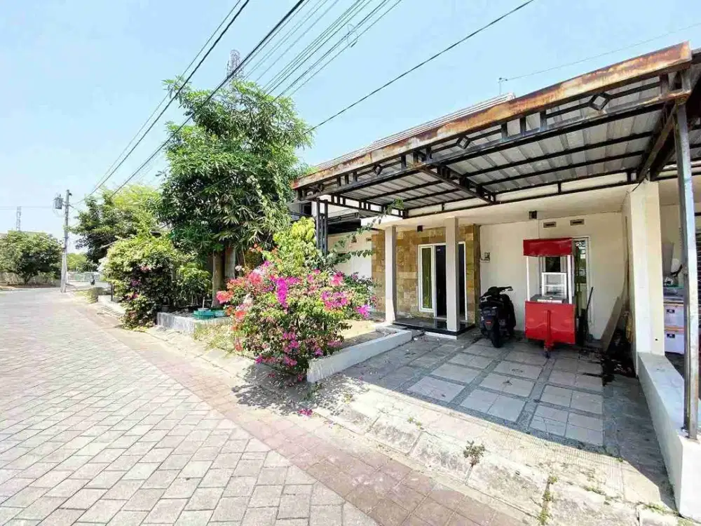 Rumah Bagus Terawat Dalam Cluster Delat Kampus UMS Solo