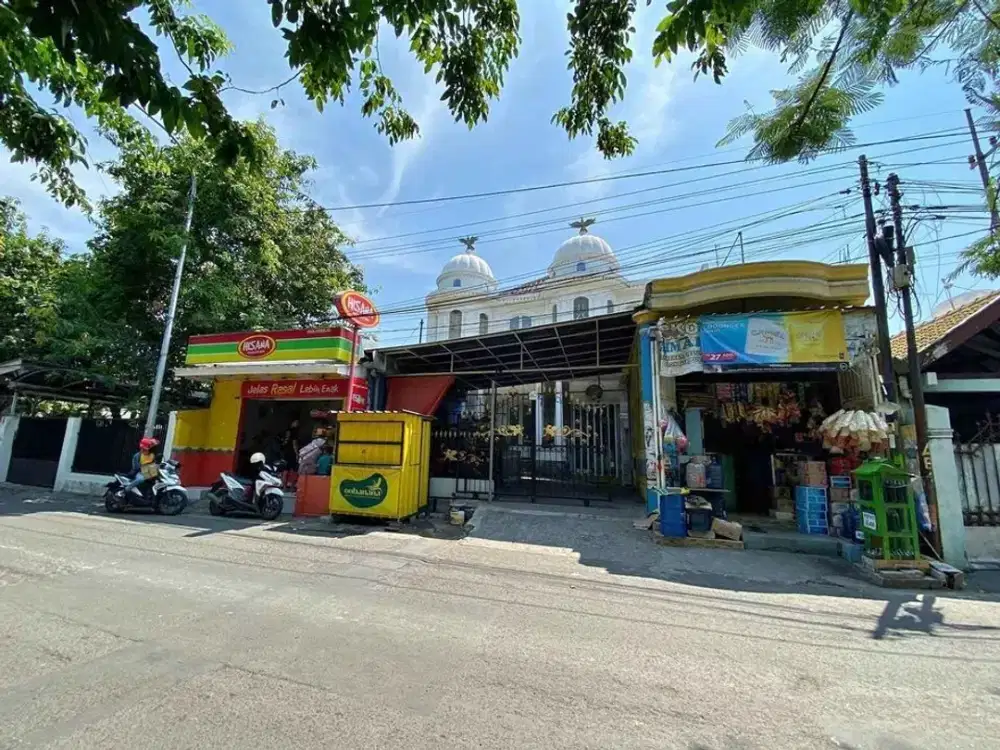 Rumah Second Raya Mulyorejo, Jalanan Ramai, Strategis Dekat Unair Kampus C