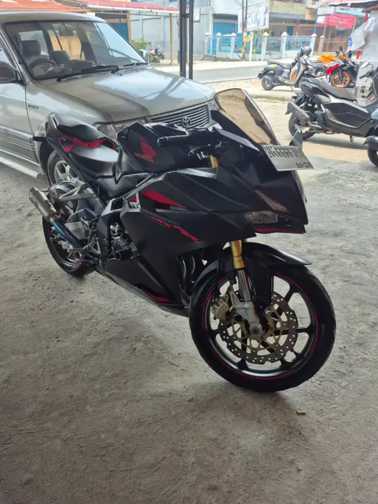 Honda cbr 250rr 2016